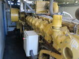 Generador diésel usado Caterpillar 3516B HD, 2,2 MW, 2007, 177 horas. envase