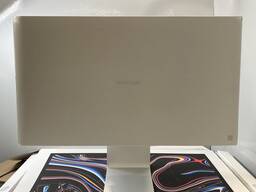 Pantalla Apple Studio Display de cristal estándar de 27 pulgadas, 5K UHD, 16:9