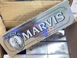 Pasta dental blanqueadora Marvis Smokers, menta, 85 ml, promueve el blanqueamiento natural