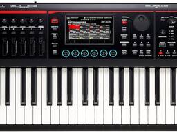 Roland FANTOM-8 88-key Synthesizer Keyboard