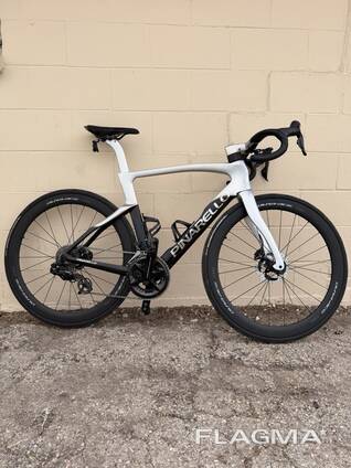 Ruedas de carbono para bicicleta de carretera Pinarello Dogma F 2023 55 Ultegra Di2