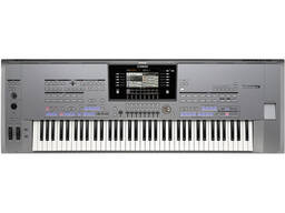 Yamaha Tyros5 76-Key Arranger Workstation Keyboard